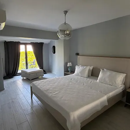Fontes Stay, Massage And Therapy * Чешме